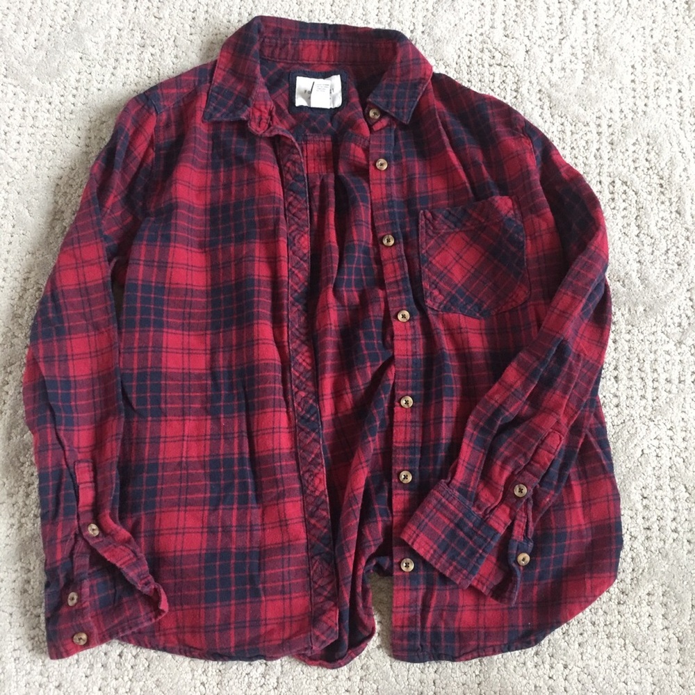FOREVER 21 RED AND BLUE FLANNEL